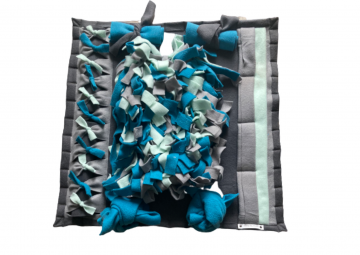 De hele mat is afgewerkt met vakjes dit zorgt voor tientallen extra zoek opties 31