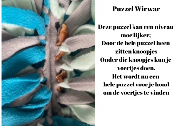 De hele mat is afgewerkt met vakjes dit zorgt voor tientallen extra zoek opties 35